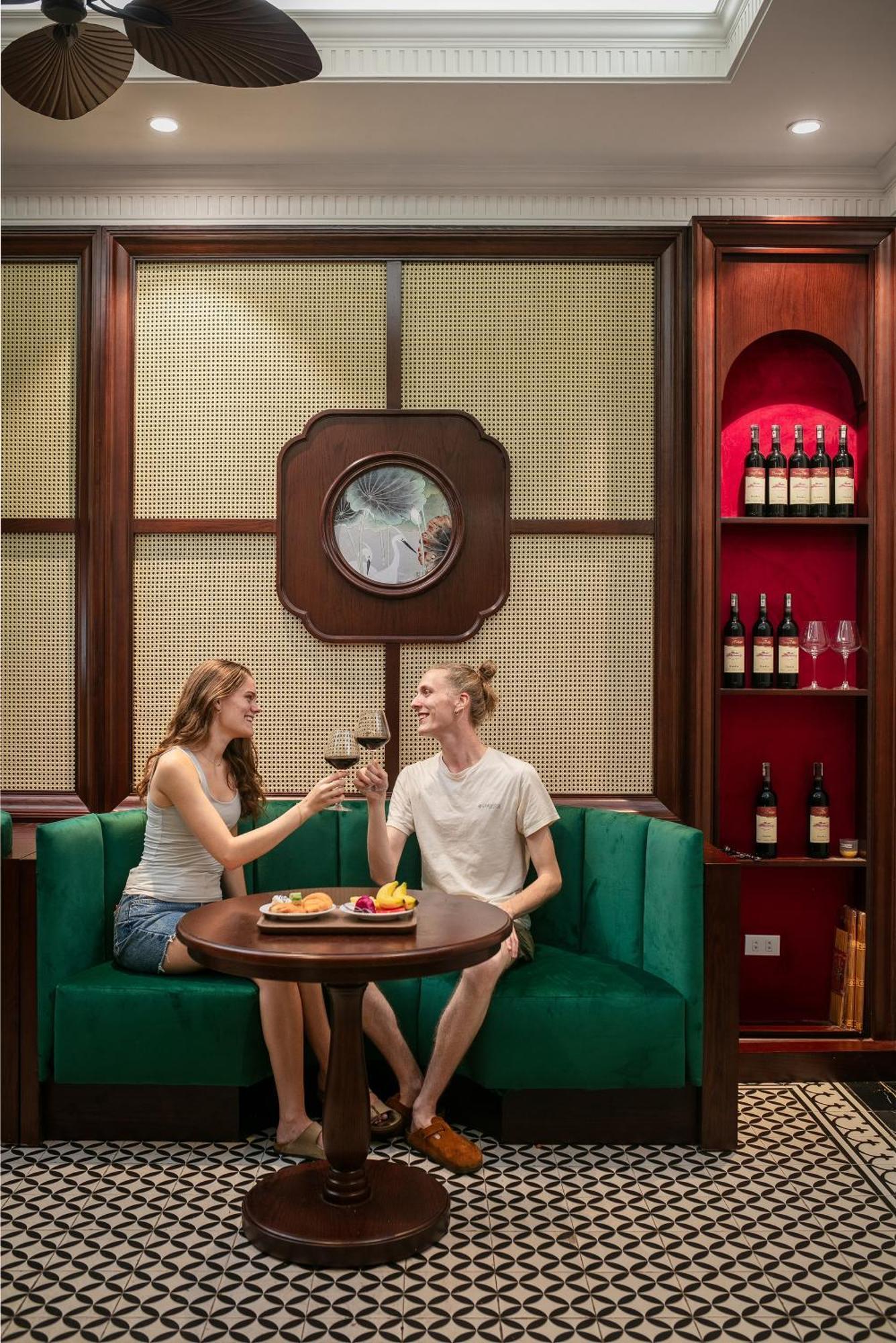 Serene Central Hotel Hanoi Zewnętrze zdjęcie